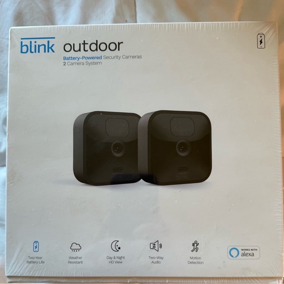 2 TWO Cameras Blink (3rd Gen) NIB + 3 Camera
Silicone Skin Covers NIB - Picture 3 of 12